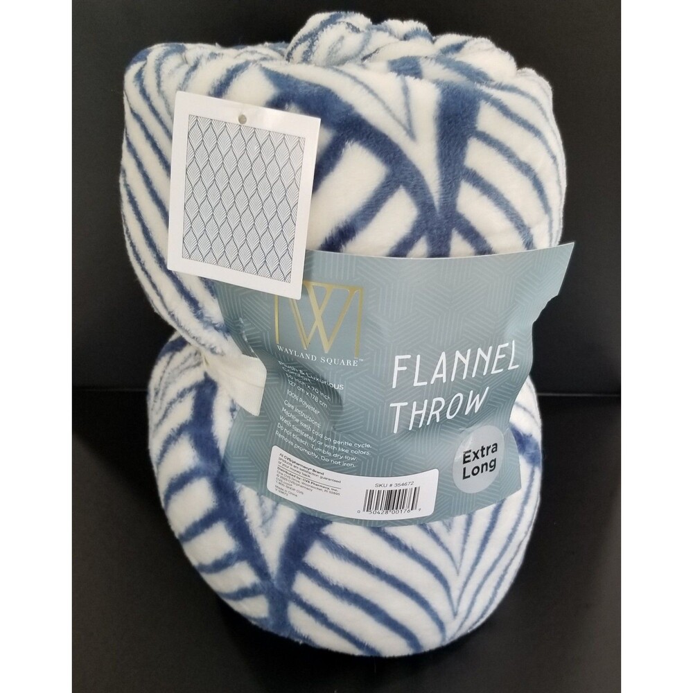 Wayland Square Flannel Throw Blanket Blue White Extra Long 50x70 NWT